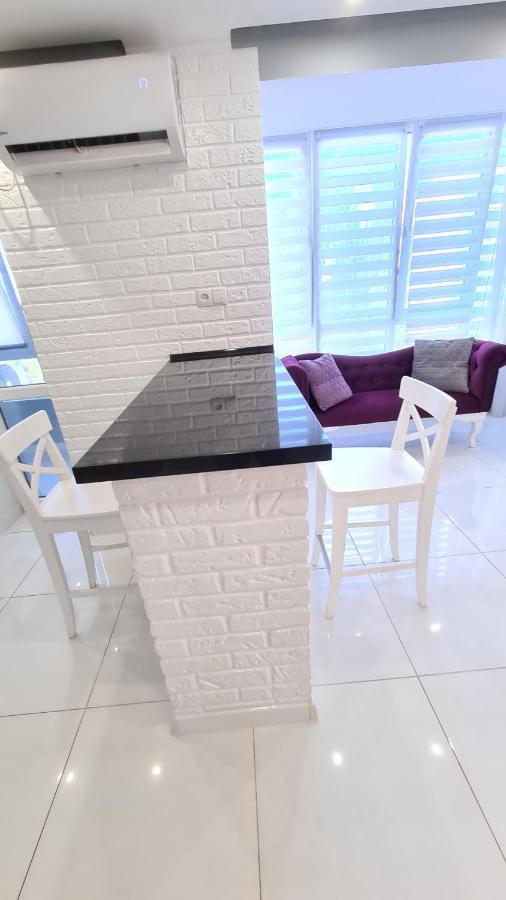 Apartaments On Prospekt Mira 35 크리보이 로그 외부 사진