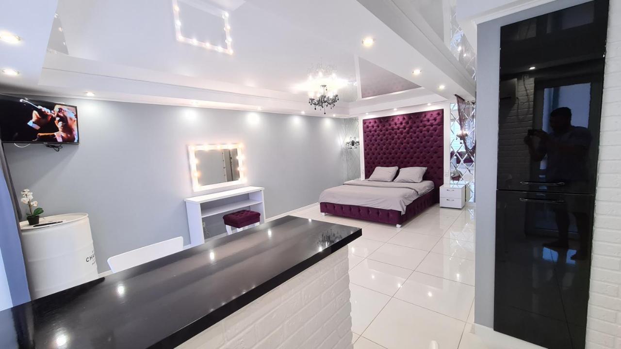 Apartaments On Prospekt Mira 35 크리보이 로그 외부 사진