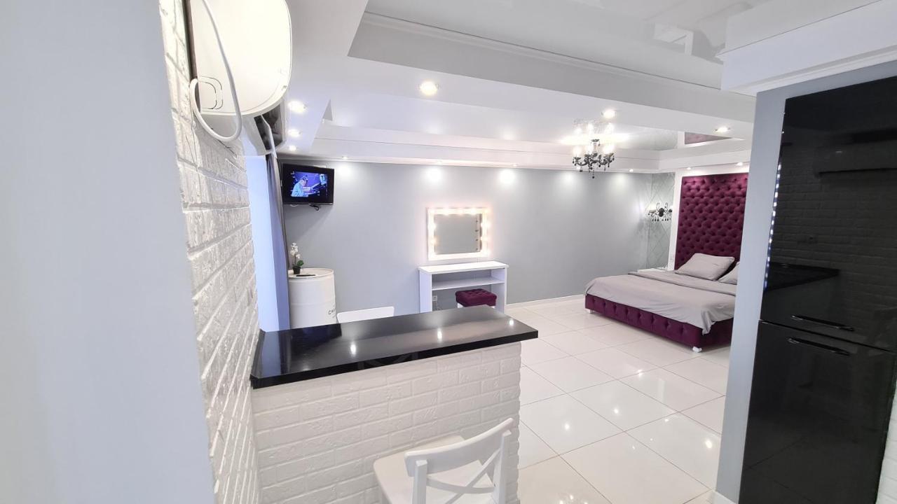Apartaments On Prospekt Mira 35 크리보이 로그 외부 사진